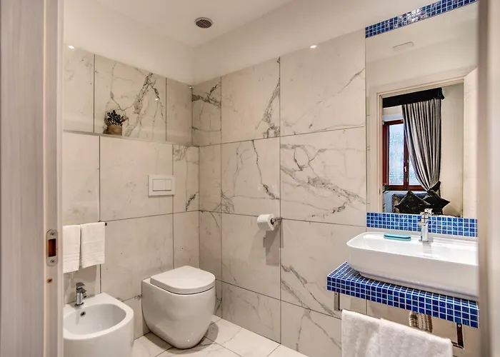Piazza Di Spagna Comfort בית הארחה רומא
