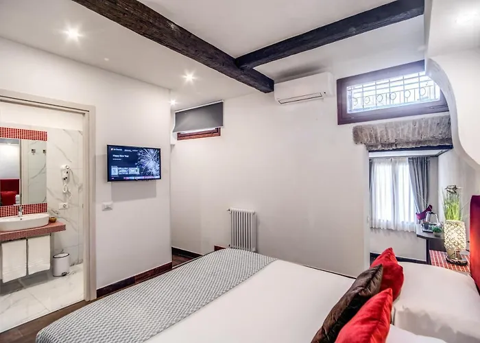 Piazza Di Spagna Comfort בית הארחה 3*