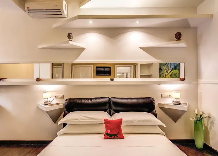בית הארחה Piazza Di Spagna Comfort 3*