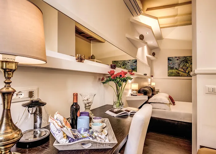 Piazza Di Spagna Comfort 3*