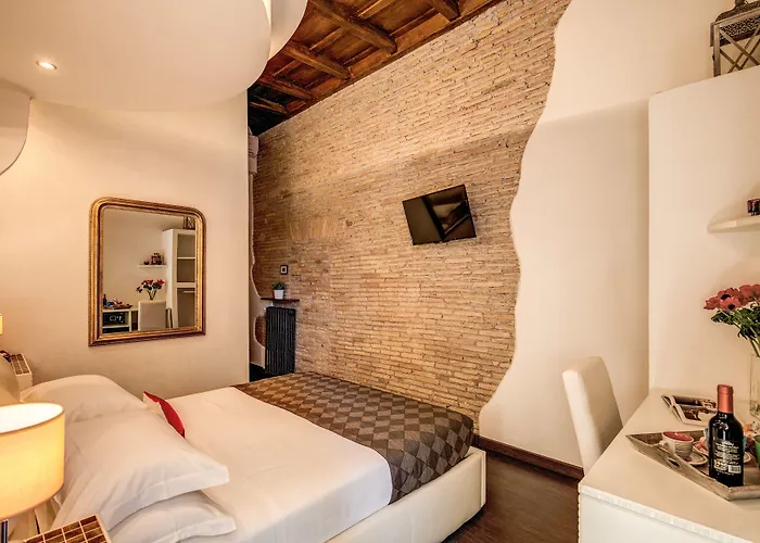 בית הארחה Piazza Di Spagna Comfort 3*