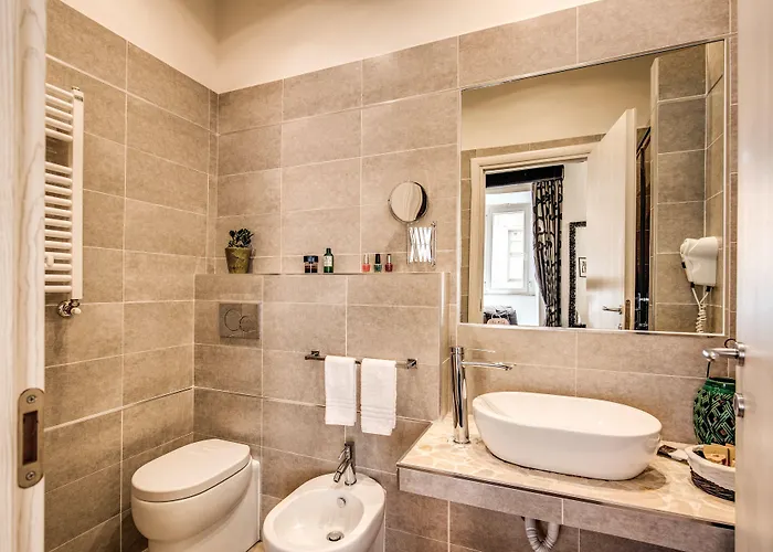 Piazza Di Spagna Comfort בית הארחה 3*