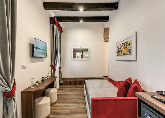 Piazza Di Spagna Comfort רומא
